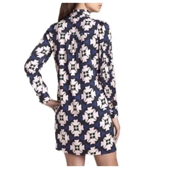 DIANE VON FURSTENBERG ATHENA CAMEO BLOSSOM STRETCH SILK LONG SLEEVE DRESS SZ 4 - Picture 2 of 12